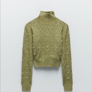 NWOT Zara cropped knit with pearls